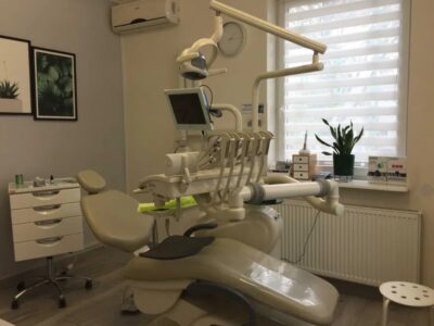 Gabinet stomatologiczny/lekarski w przychodni 14m2 Warszawa, Rembertów