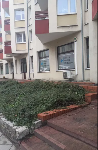 lokal na gabinet lekarski Mickiewicza, Toruń 2200 + 800 opłaty