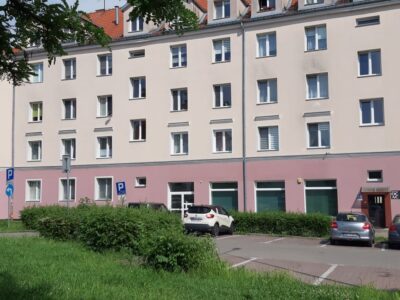 Wynajmę lokal ok.130m2 w centrum Elbląga na placówkę medyczną i nie tylko -parking