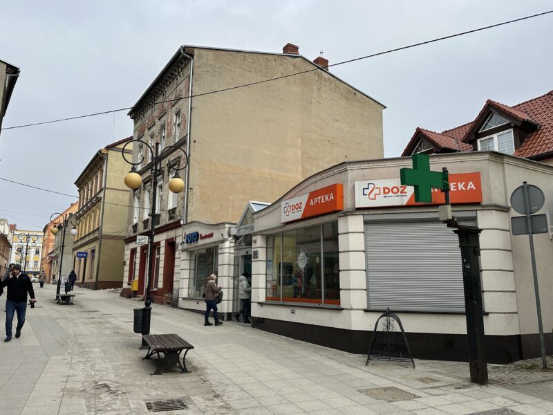 Lokal 120 m2 po aptece - idealny pod Rehabilitację / Medycynę