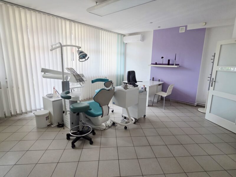 Kompleksowo wyposażony gabinet stomatologiczny Chełm Centrum Starówka