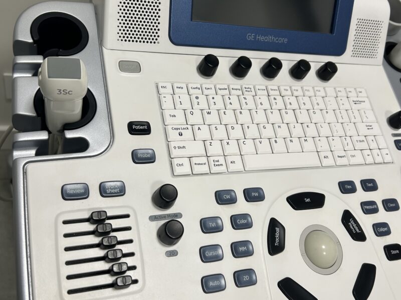Aparat USG/ECHO GE Vivid T8