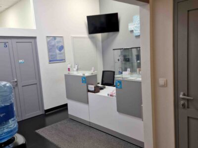 Sprzedam działającą przychodnię prywatną i / lub biznes teleopieki – Centrum Warszawy