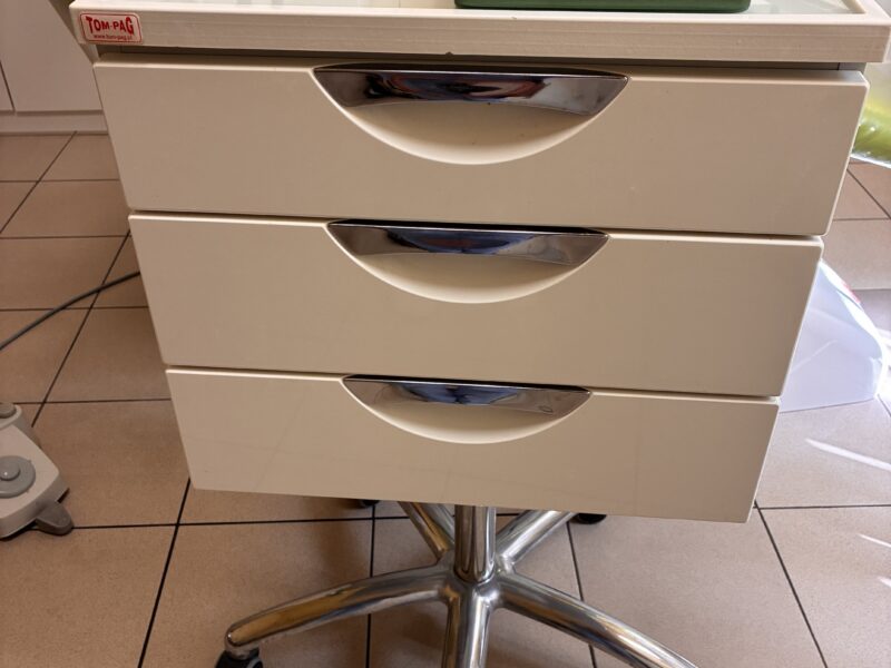 Sprzedam unit stomatologiczny Anthos a9 Stern Weber