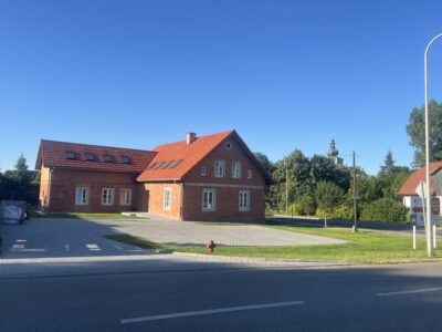 Placówka medyczna, gabinety lekarskie w centrum Pawłowic